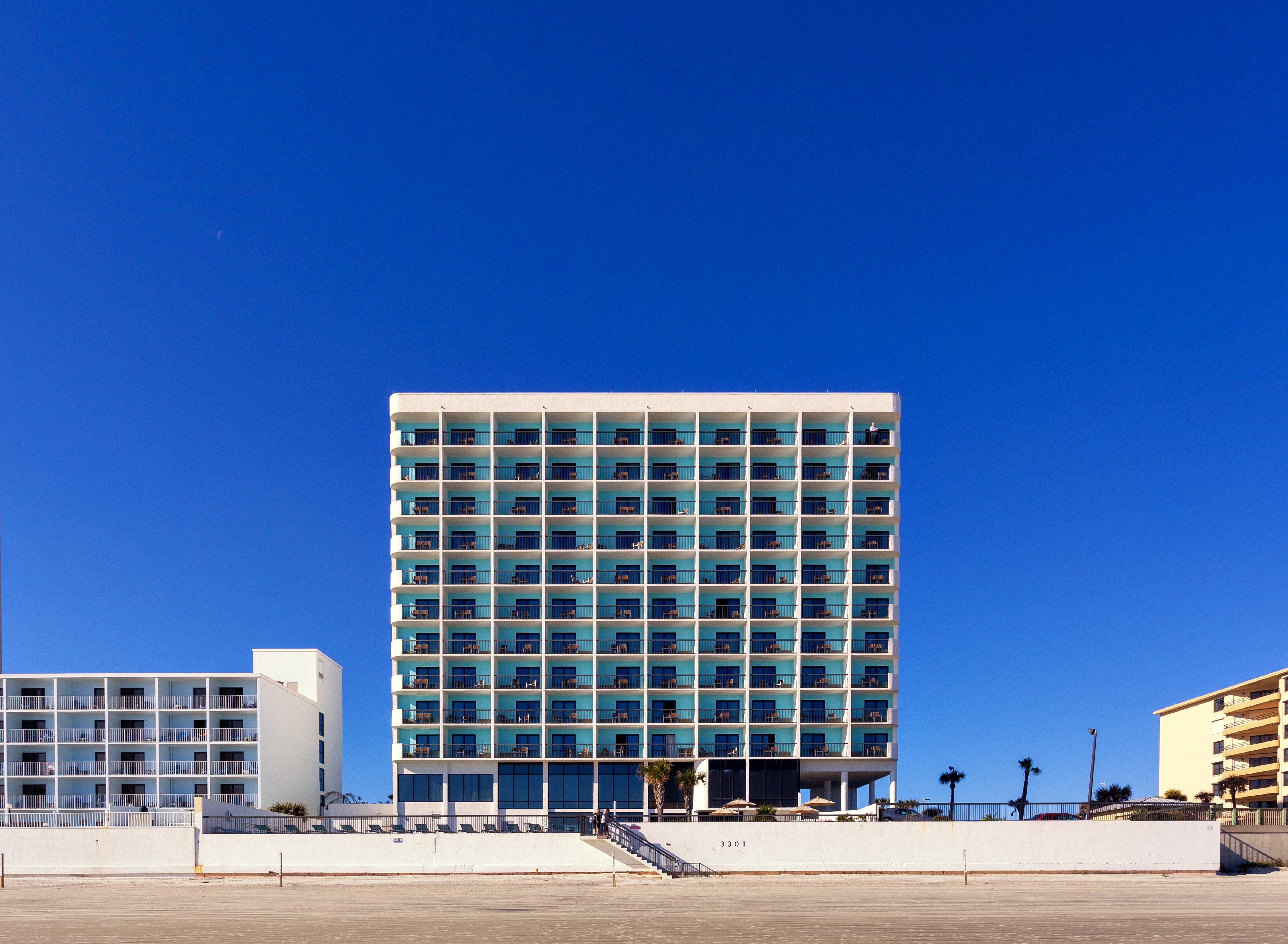 Holiday Inn Express & Suites Oceanfront Daytona Beach Shores By Ihg Dış mekan fotoğraf