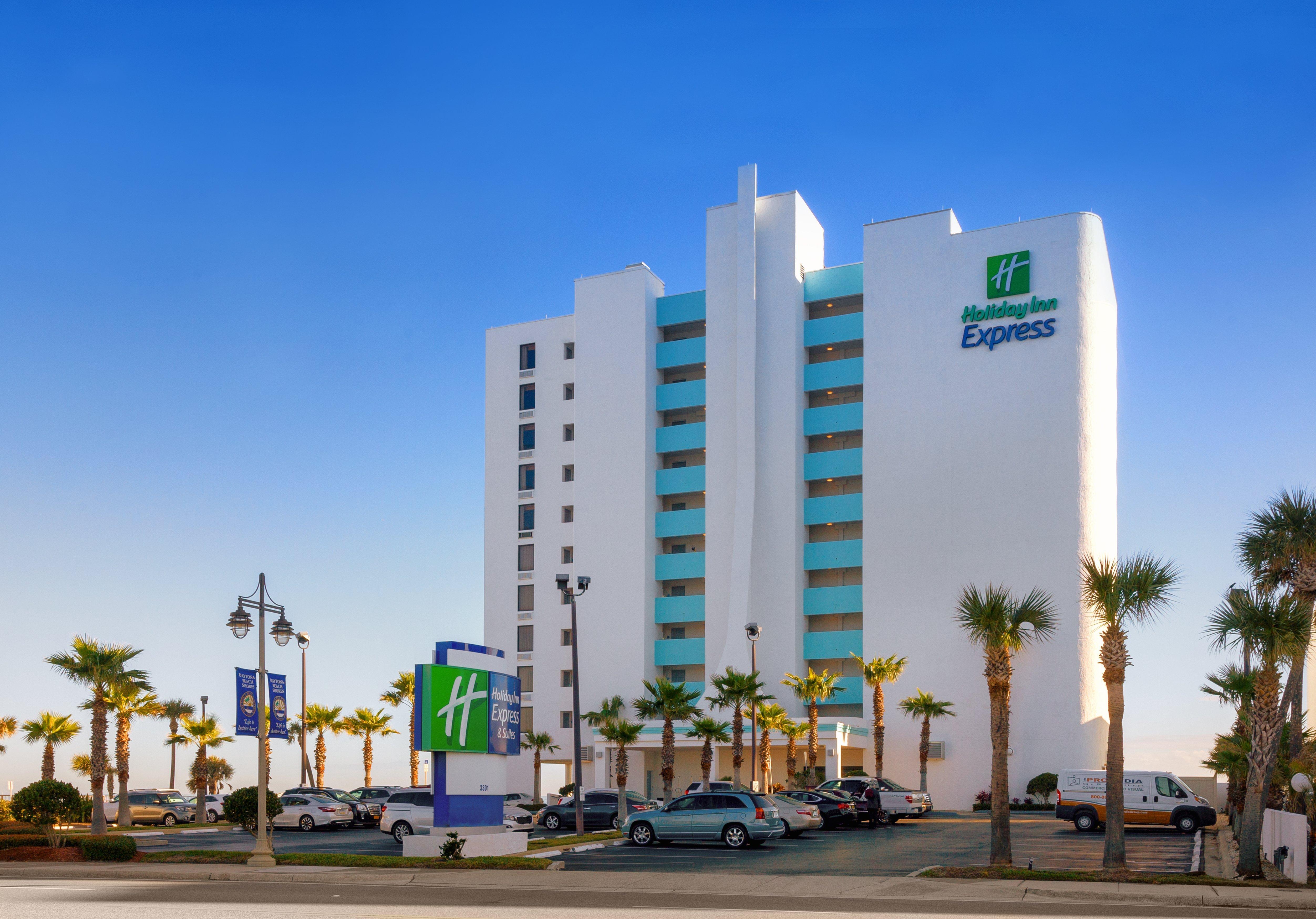 Holiday Inn Express & Suites Oceanfront Daytona Beach Shores By Ihg Dış mekan fotoğraf