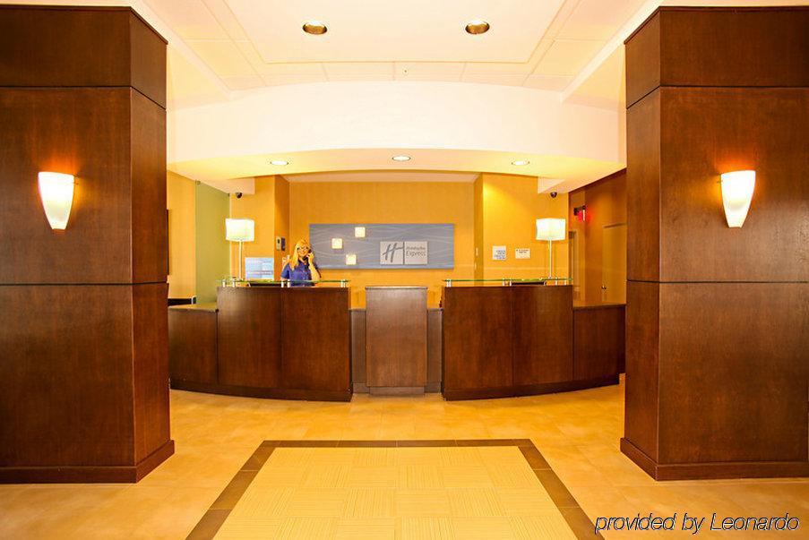 Holiday Inn Express & Suites Oceanfront Daytona Beach Shores By Ihg İç mekan fotoğraf
