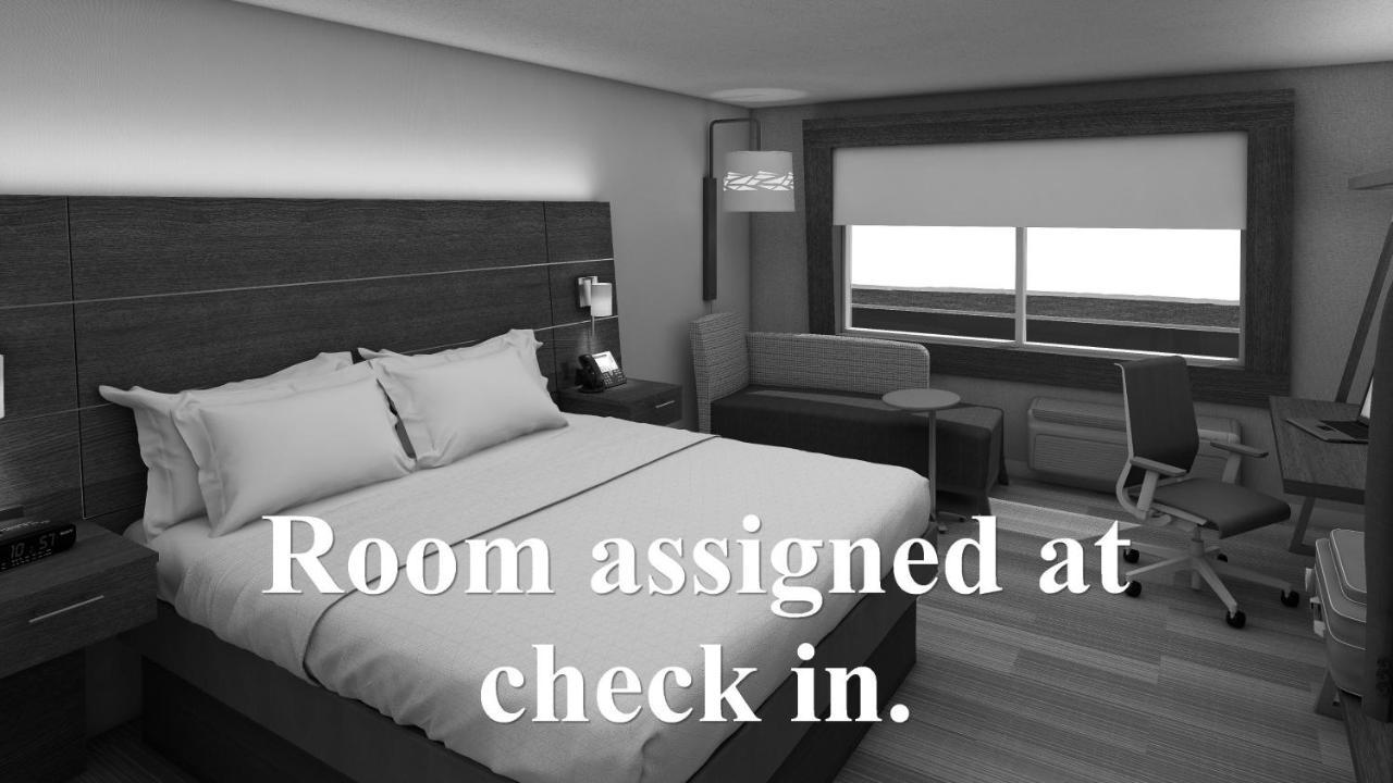 Holiday Inn Express & Suites Oceanfront Daytona Beach Shores By Ihg Dış mekan fotoğraf